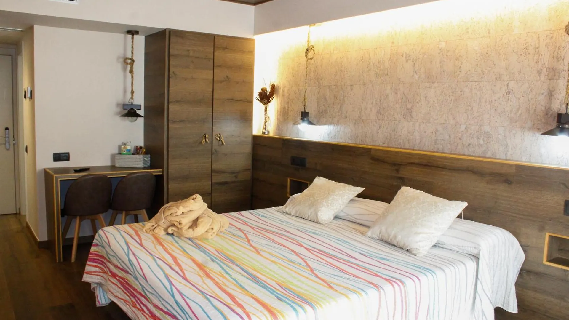 Hotel Vall D'Aneu Esterri D'Aneu