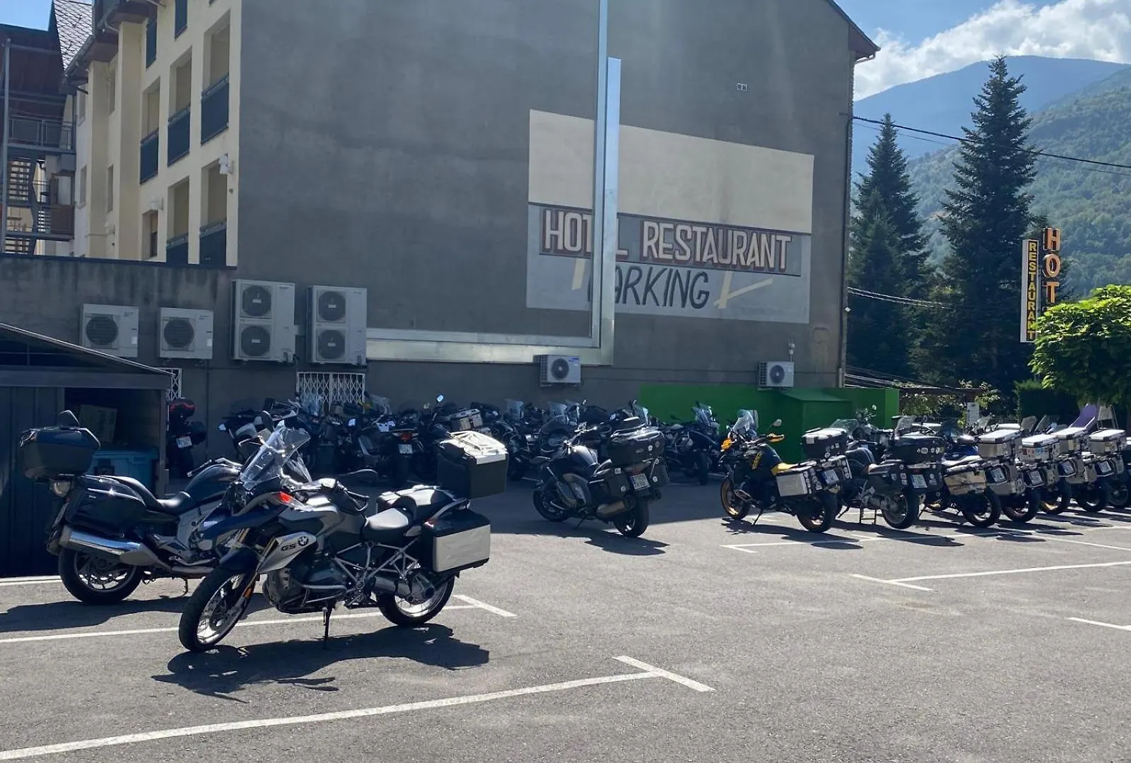 Hotel Vall D'Aneu Esterri D'Aneu 2*,  Spain