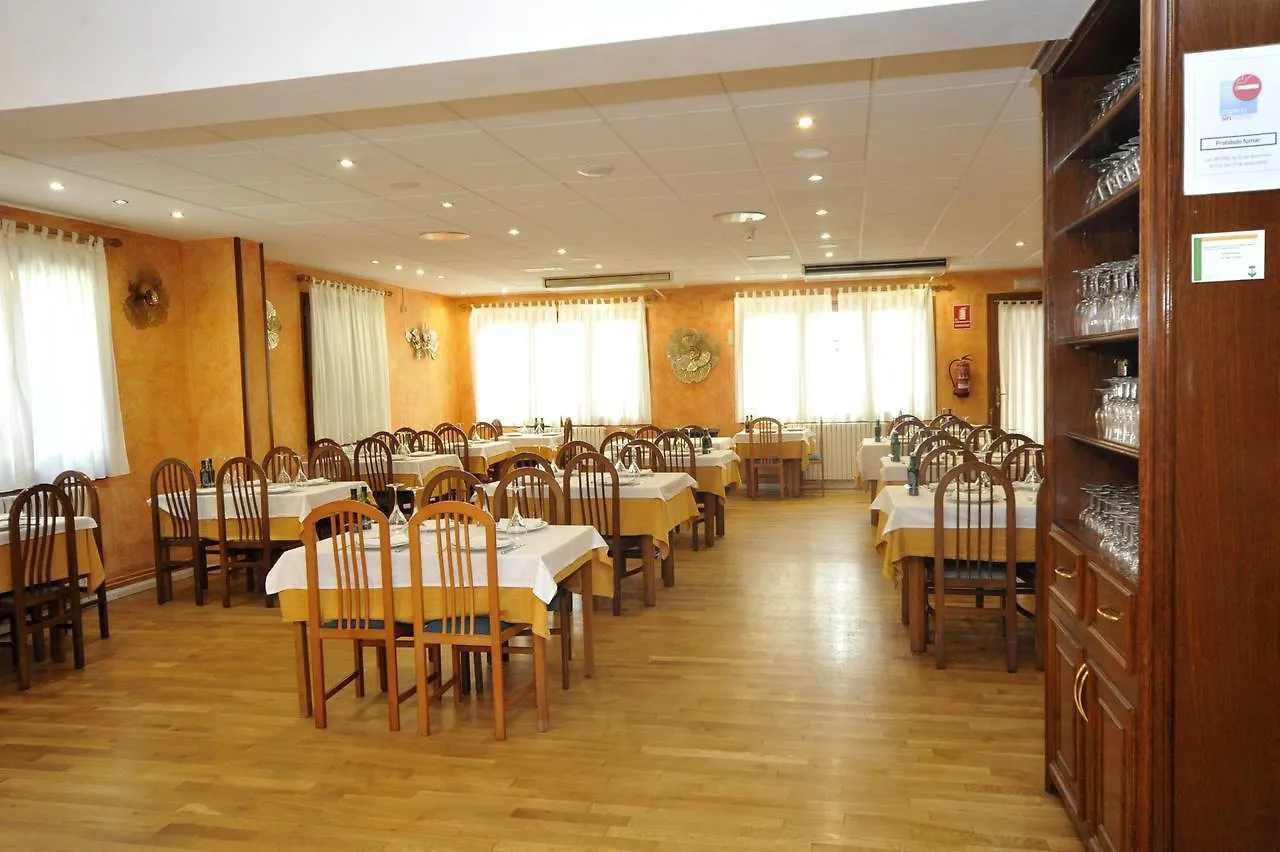 Hotel Vall D'Aneu Esterri D'Aneu 2*,  Spain