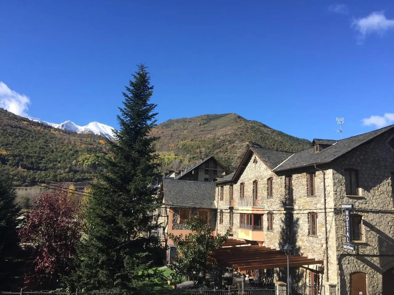 Hotel Vall D'Aneu Esterri D'Aneu 2*,  Spain